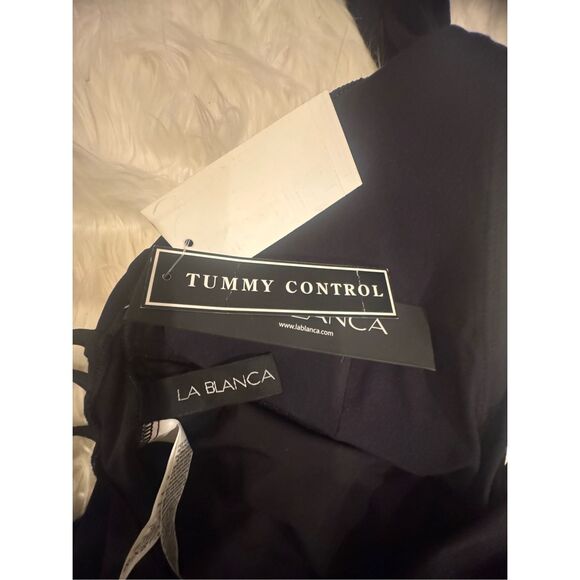 NWT La Blanca Island Goddess Multi-Strap Cross-Back One-Piece Swimsuit Black 12 - Picture 10 of 11